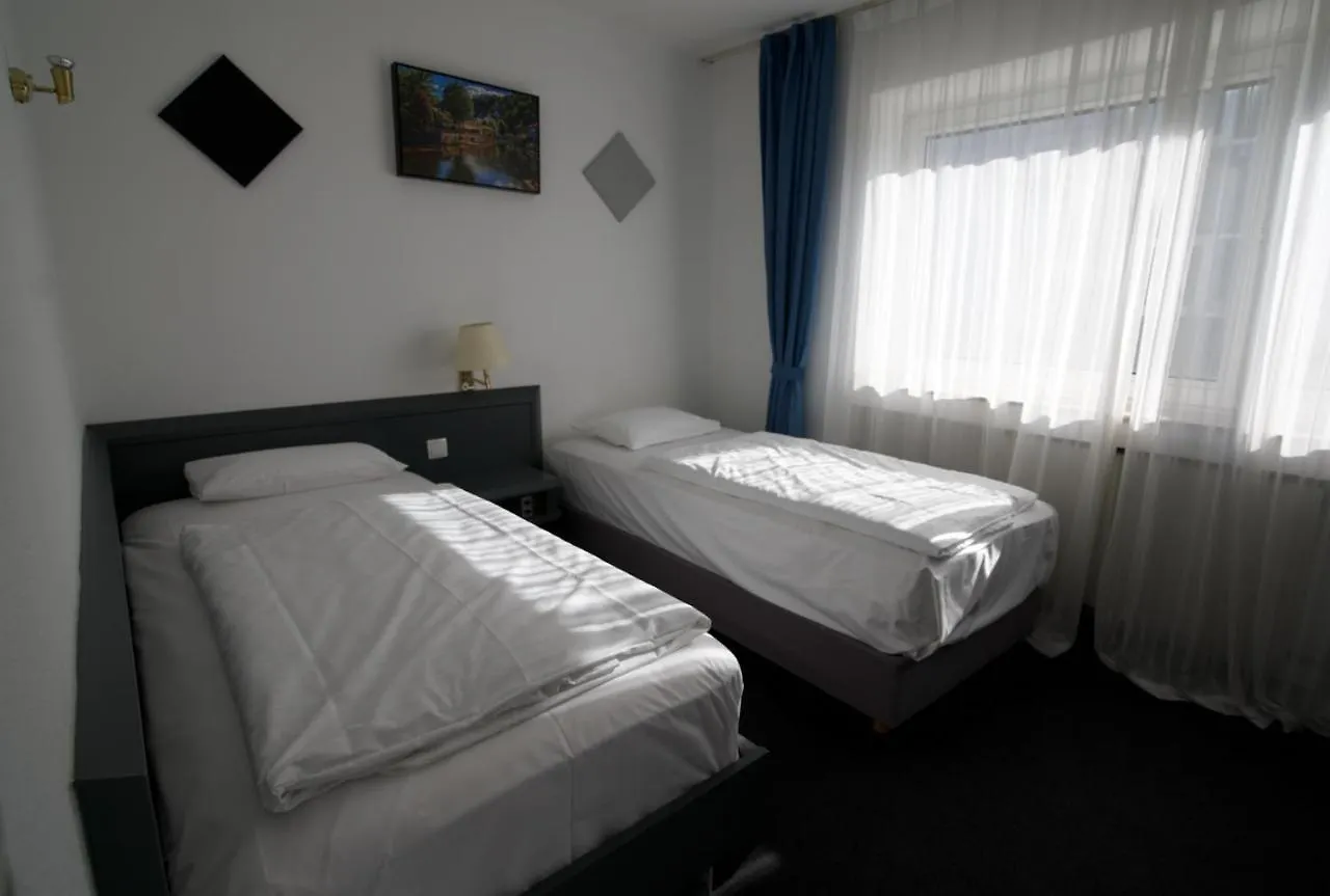 Hotel Merian Kolín nad Rýnem 3*,